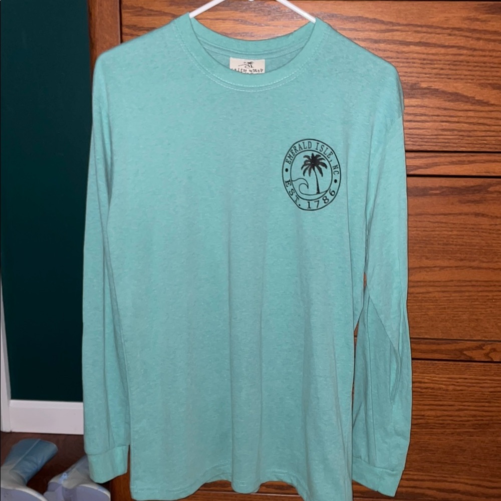 Emerald Isle, NC relaxed long sleeve tee